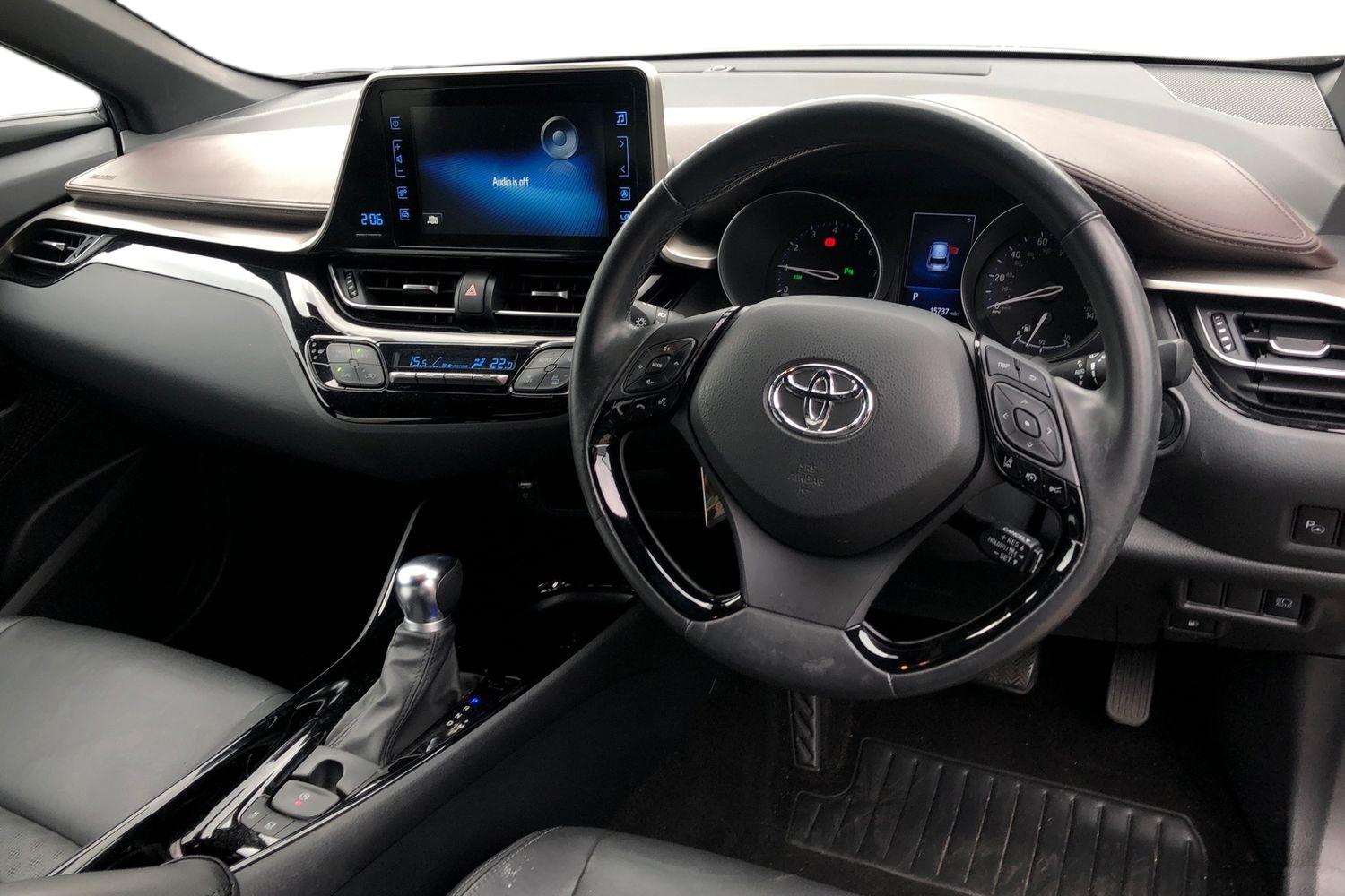 Used Toyota C-HR 2019 for sale - 76236787: Photo 3