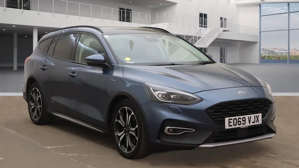 Used Ford Focus 2019 for sale - 76197636: Photo 1