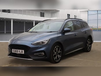 Used Ford Focus 2019 for sale - 76197636: Photo 2