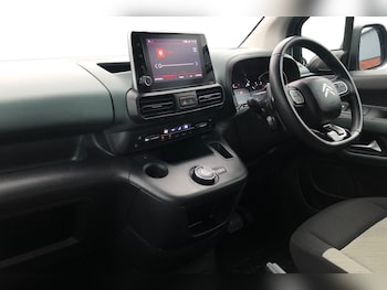 Used Citroen Berlingo 2022 for sale - 77515139: Photo