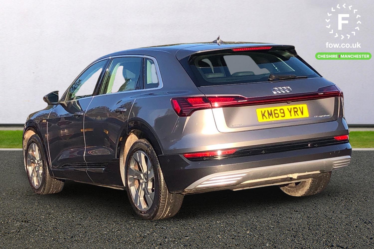 Used Audi e-tron 2020 for sale - 77973461: Photo 2