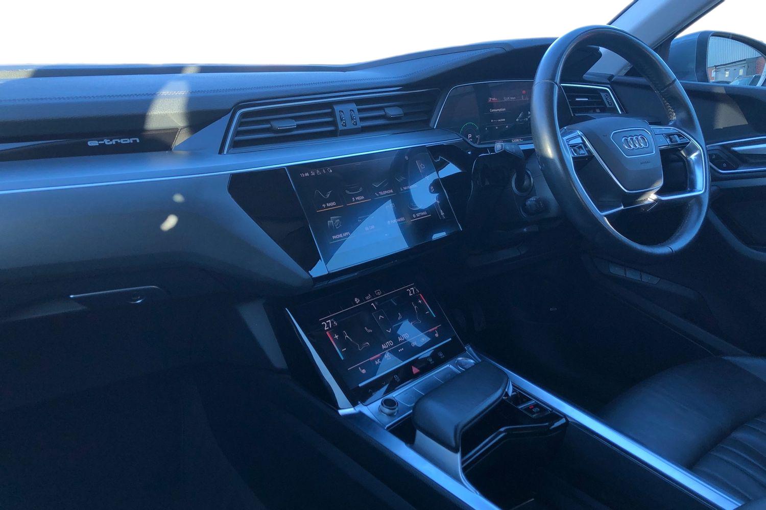 Used Audi e-tron 2020 for sale - 77973461: Photo 3