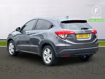 Used Honda HR-V 2018 for sale - 79032943: Photo