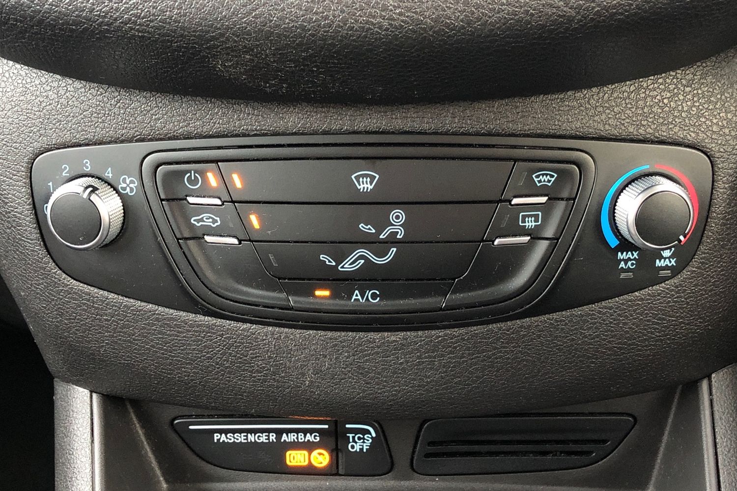 Used Ford Tourneo Courier 2019 for sale - 76732490: Photo 11