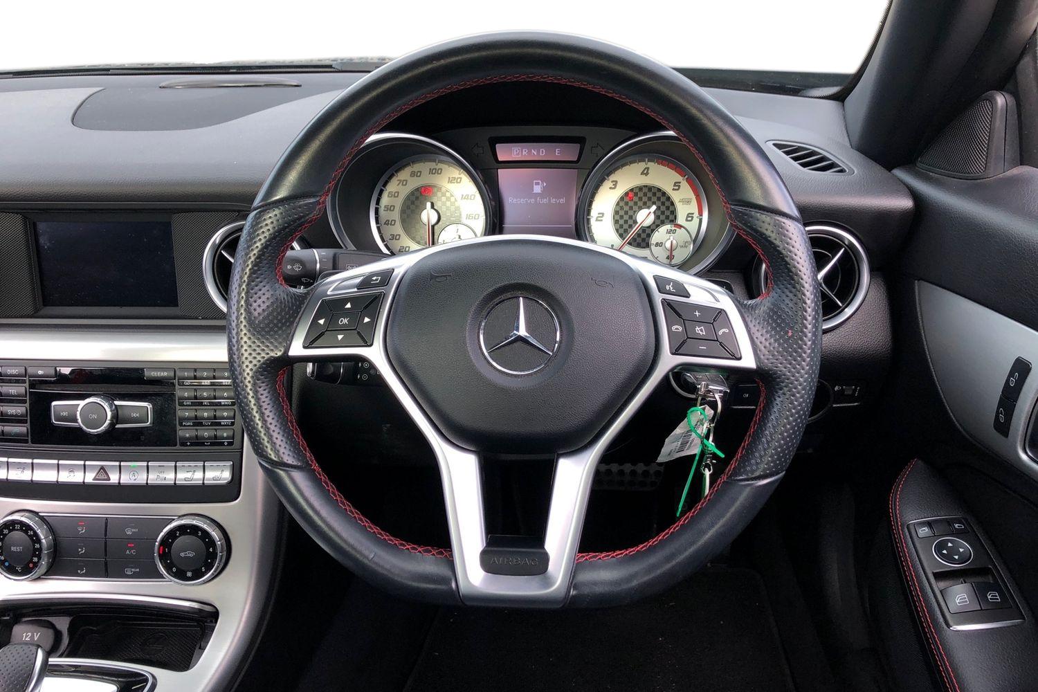 Used Mercedes-Benz SLK 2015 for sale - 77886406: Photo 5