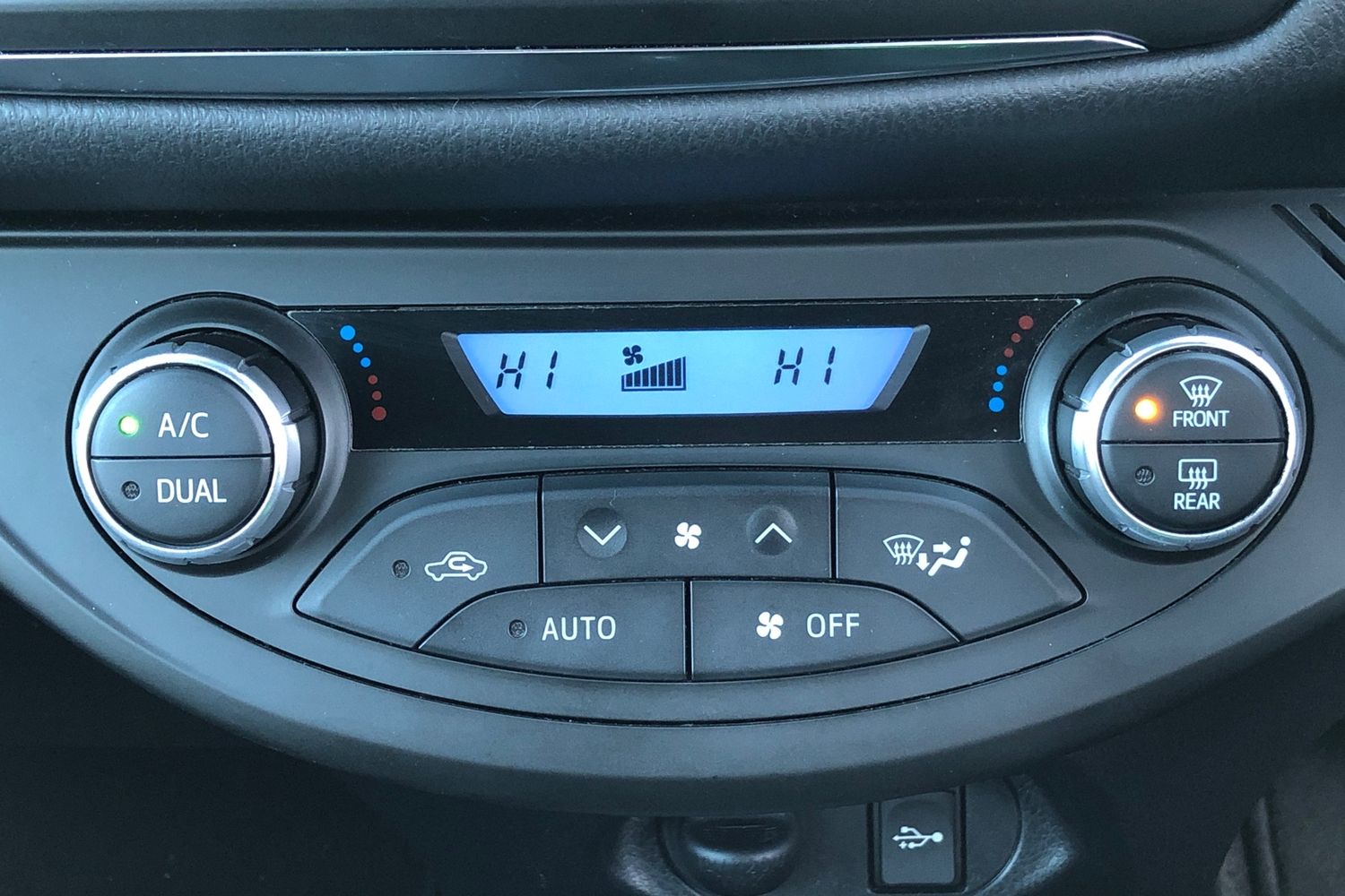 Used Toyota Yaris 2019 for sale - 76257087: Photo 13