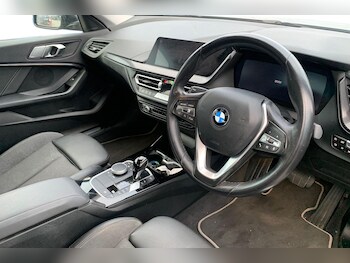 Used BMW 2 Series 2022 for sale - 76783072: Photo