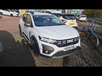 Used Dacia Sandero Stepway 2024 for sale - 76469252: Photo