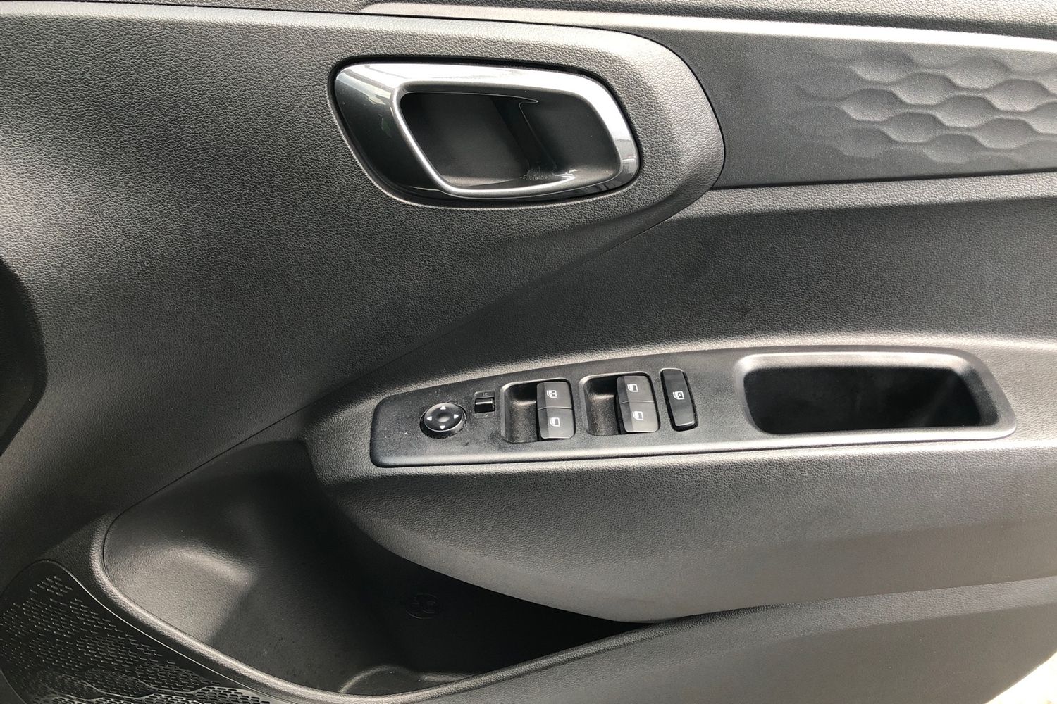 Used Hyundai i10 2023 for sale - 77515168: Photo 17