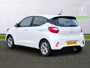 Used Hyundai i10 2023 for sale - 77515168: Photo