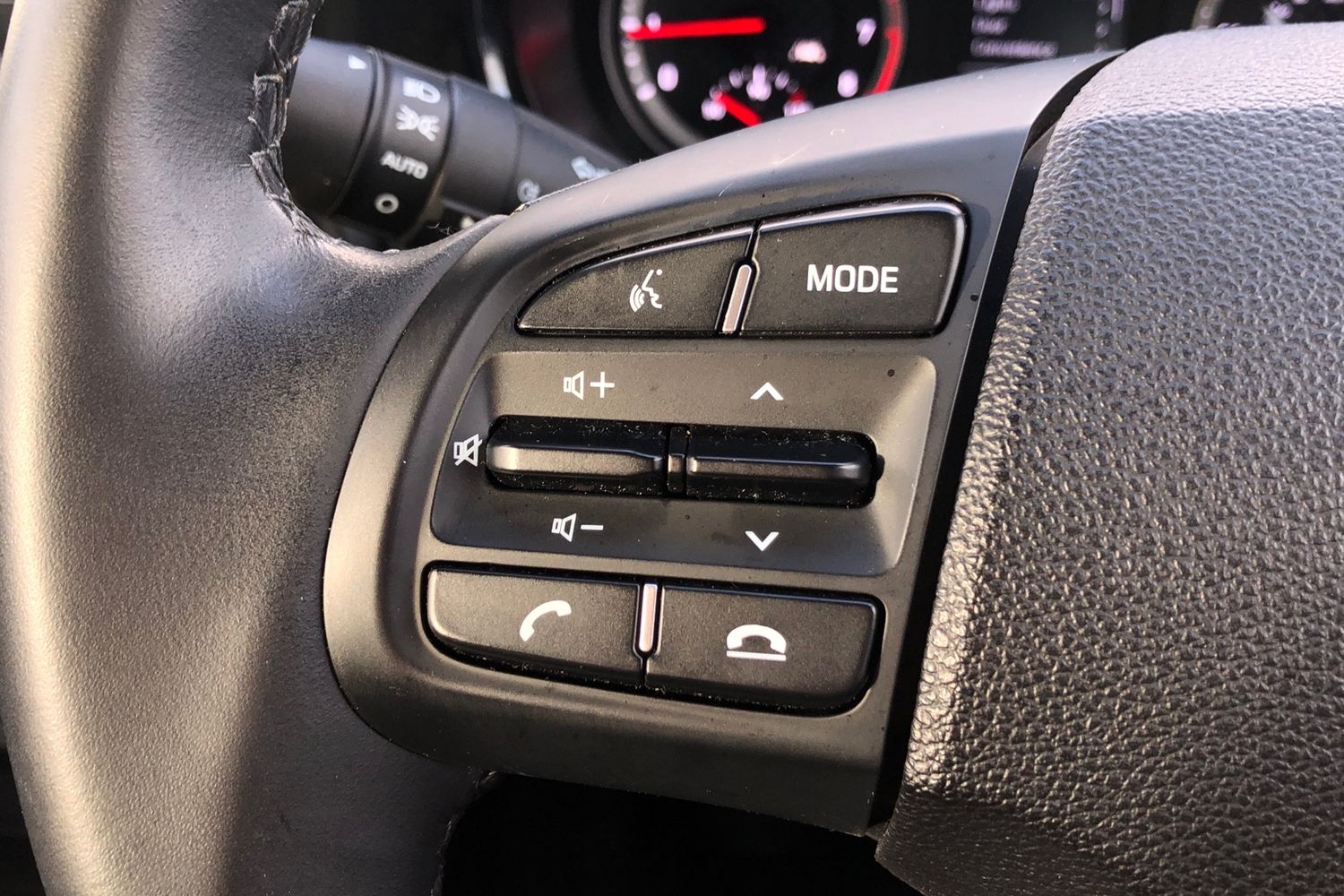 Used Hyundai i10 2023 for sale - 77515168: Photo 6