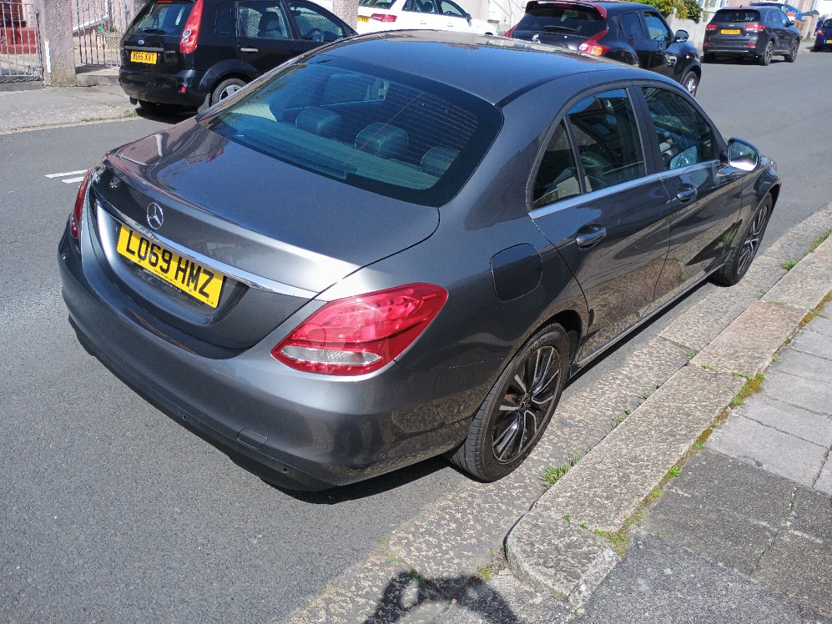 Used Mercedes-Benz C Class 2020 for sale - 78163442: Photo 2