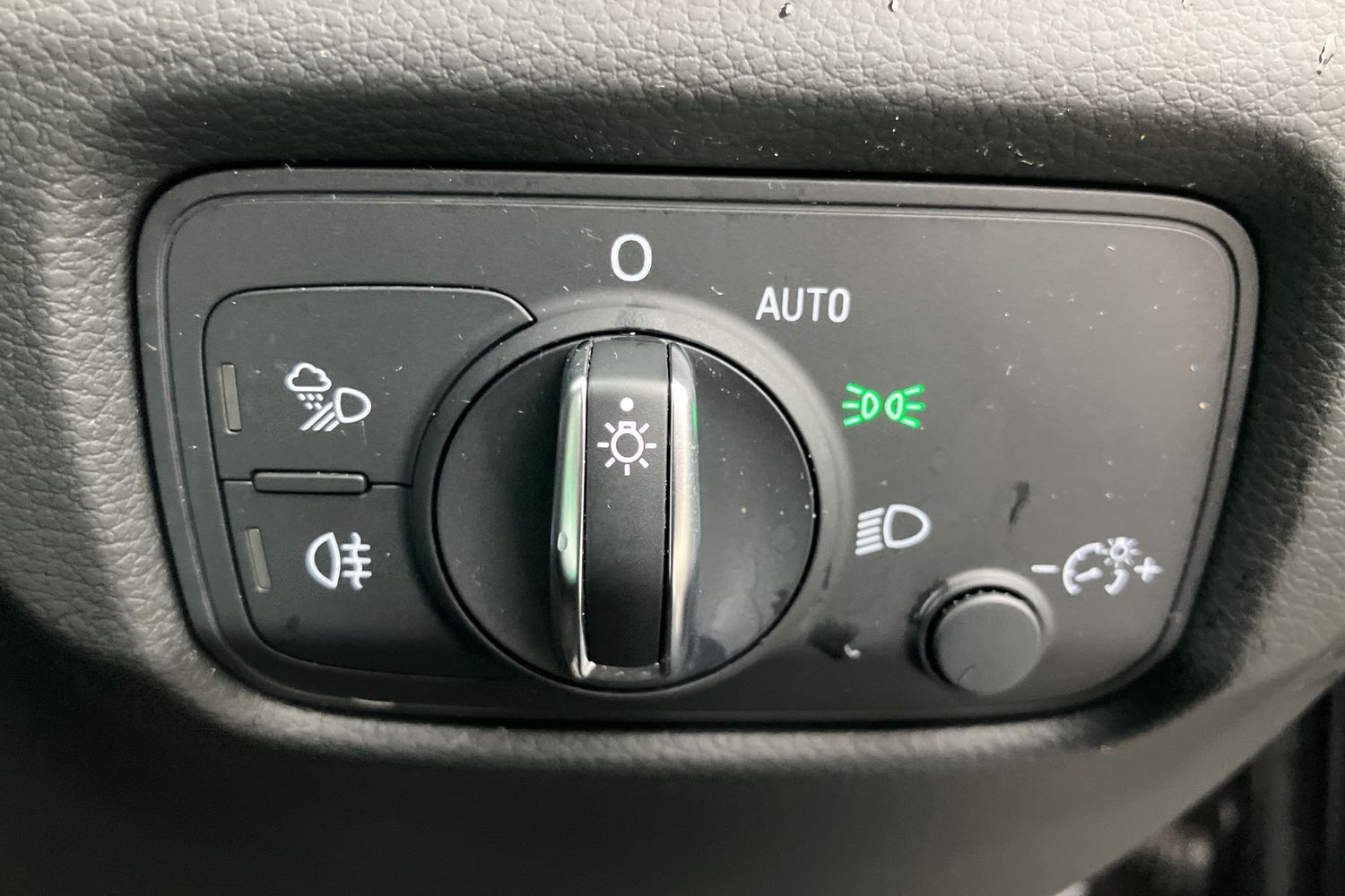 Used Audi A3 2018 for sale - 76637097: Photo 23