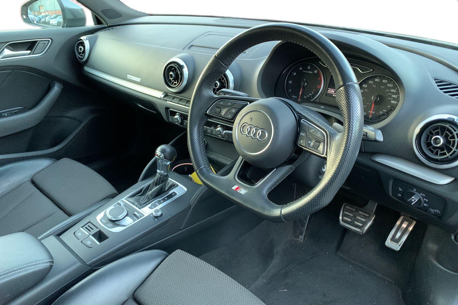 Used Audi A3 2018 for sale - 76637097: Photo 3