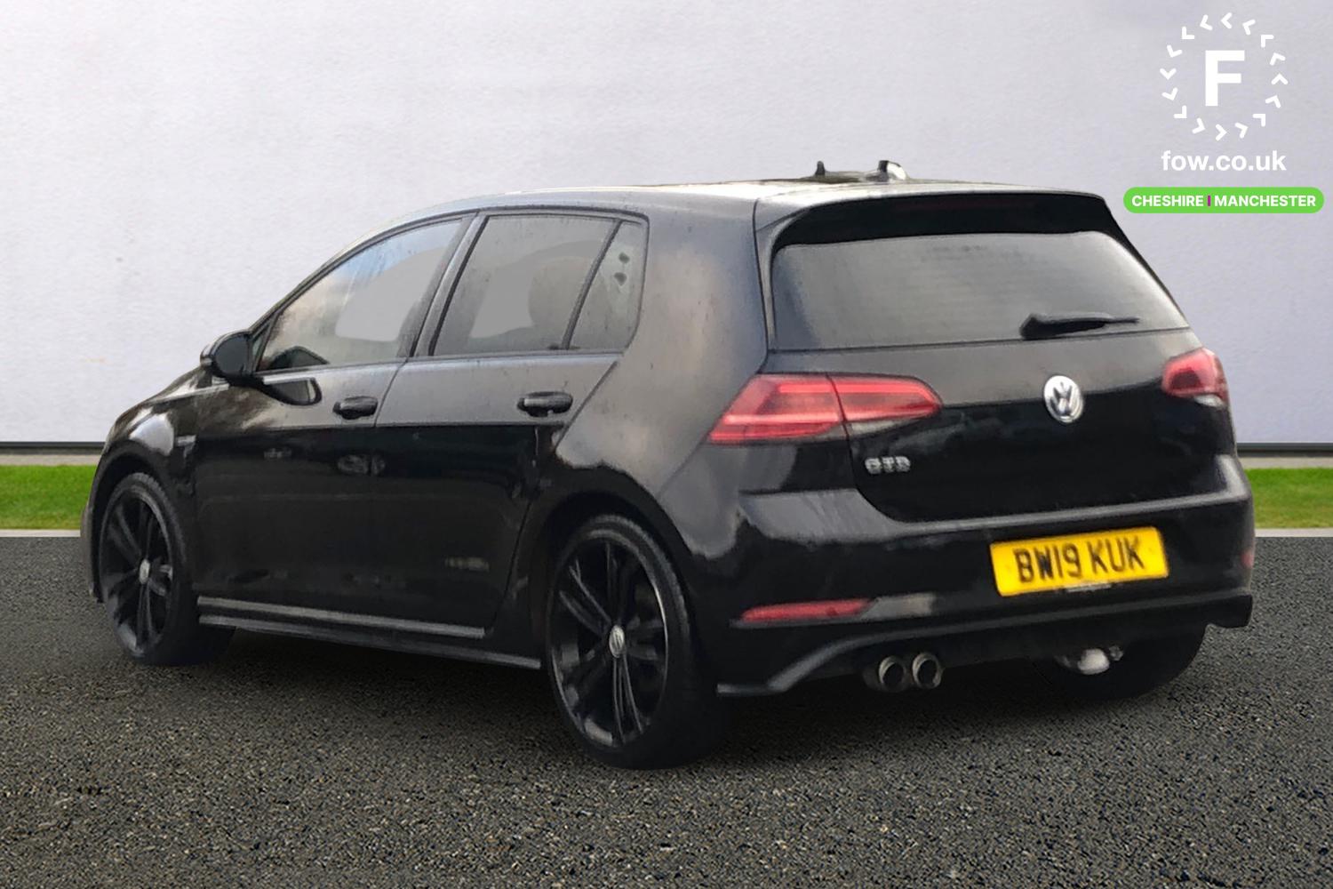 Used Volkswagen Golf 2019 for sale - 76488420: Photo 2