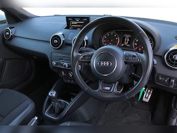 Used Audi A1 2018 for sale - 76564772: Photo