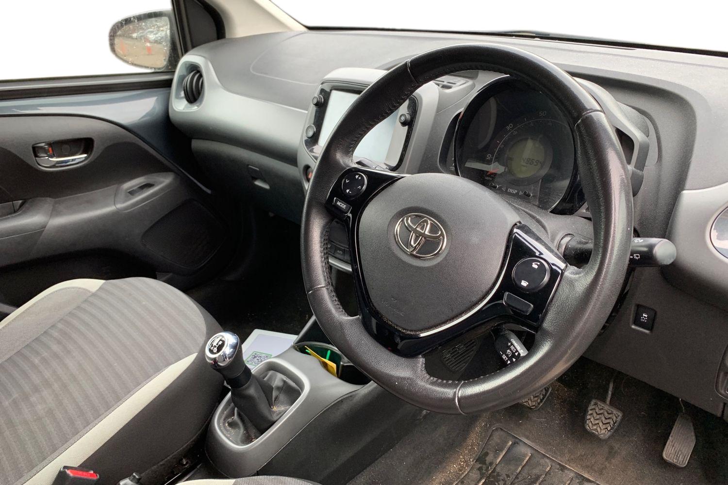 Used Toyota AYGO 2019 for sale - 77904429: Photo 3