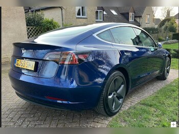 Used Tesla Model 3 2019 for sale - 78325672: Photo