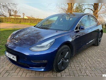 Used Tesla Model 3 2019 for sale - 78325672: Photo