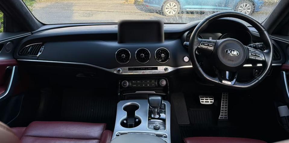 Used Kia Stinger 2019 for sale - 77666467: Photo 3