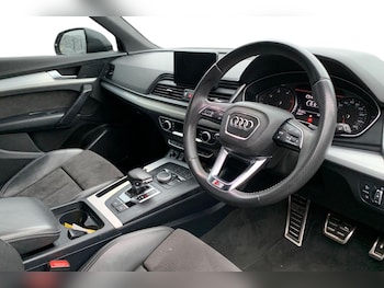 Used Audi Q5 2018 for sale - 76979163: Photo
