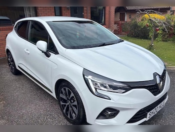 Used Renault Clio 2020 for sale - 78734640: Photo