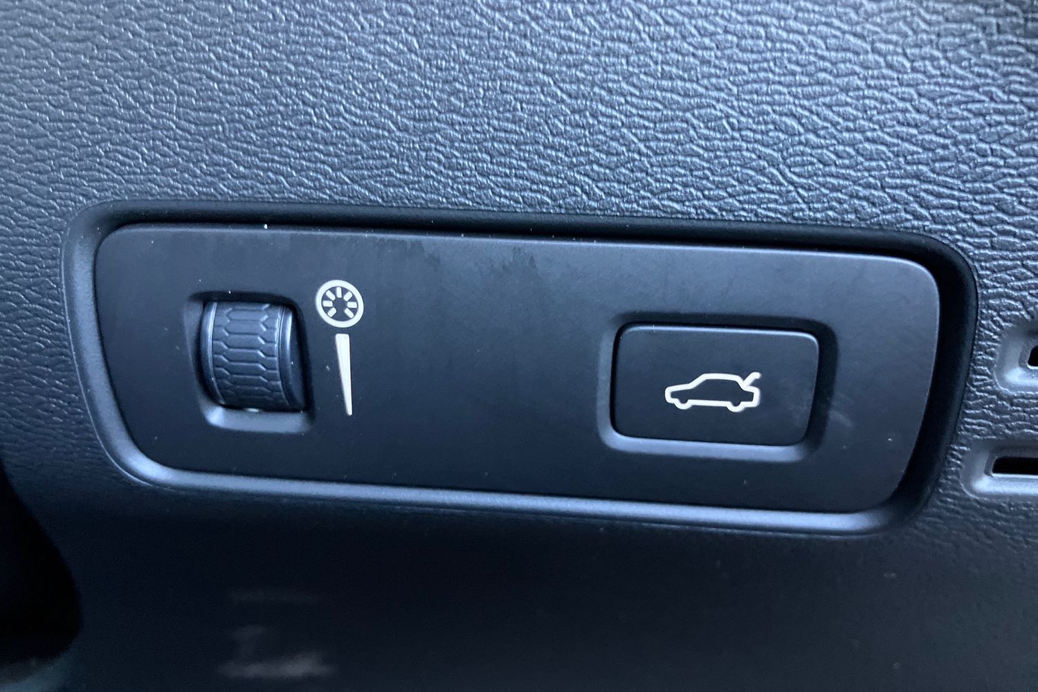 Used Volvo XC40 2020 for sale - 76143765: Photo 17