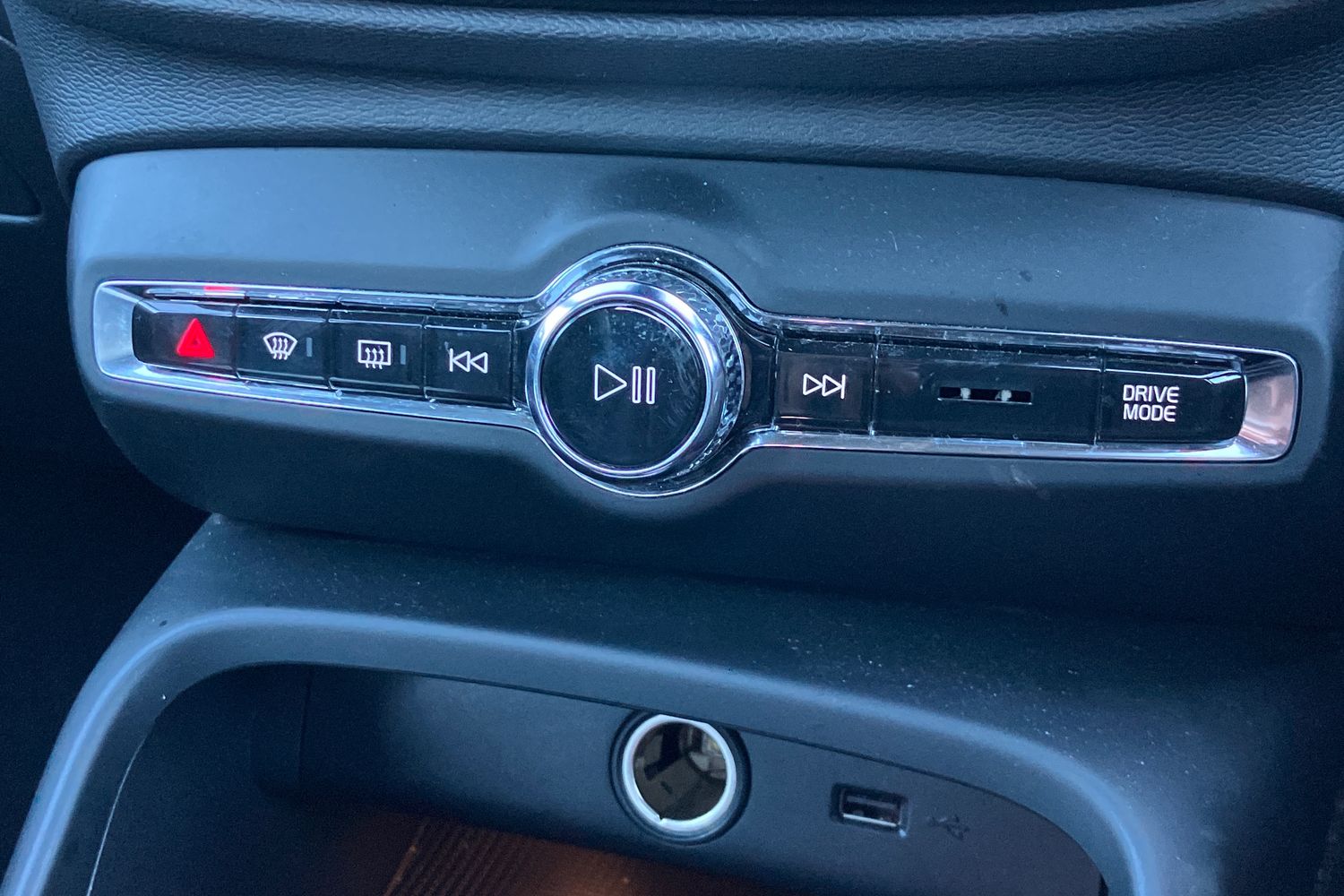 Used Volvo XC40 2020 for sale - 76143765: Photo 9