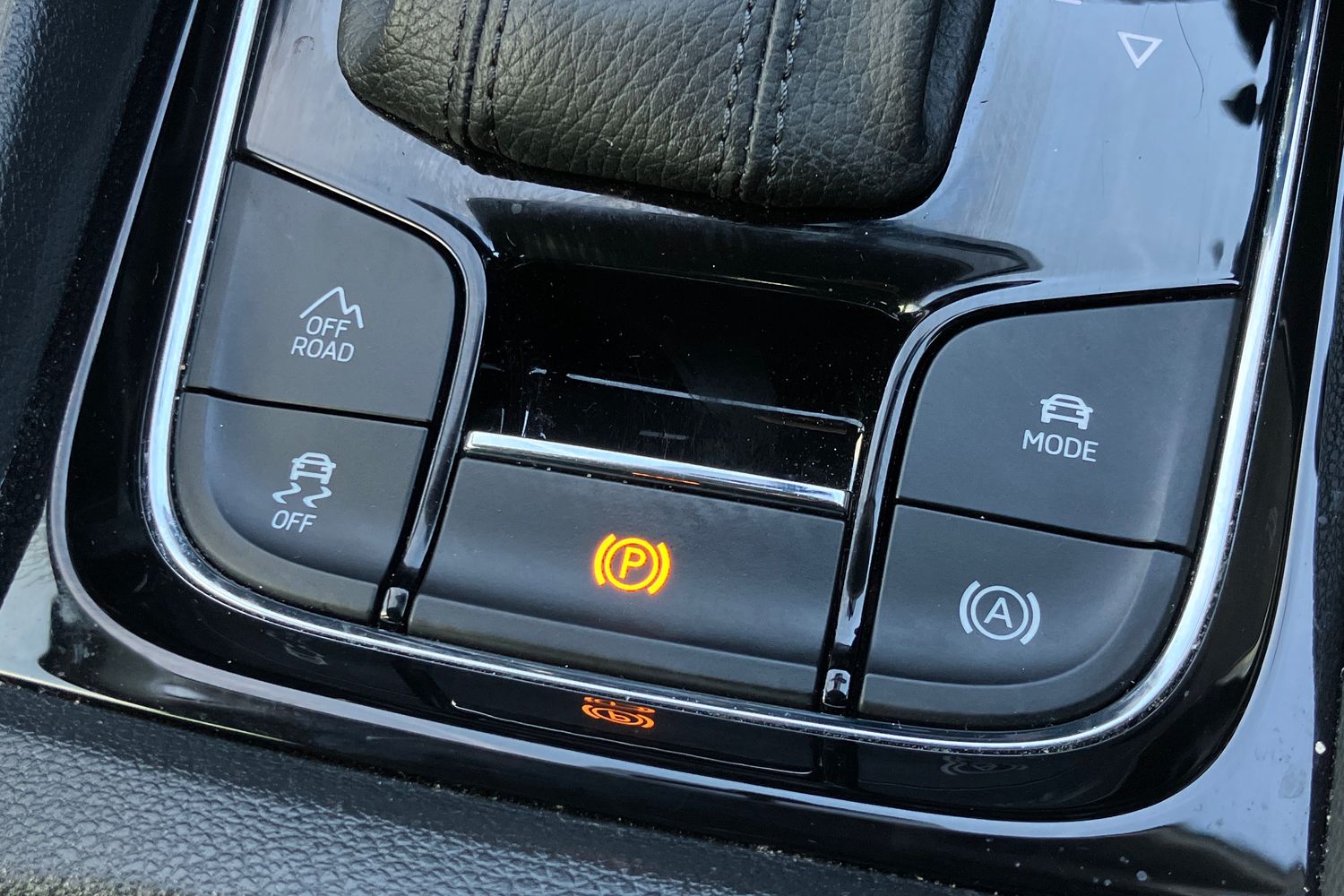 Used Skoda Karoq 2020 for sale - 76304856: Photo 11