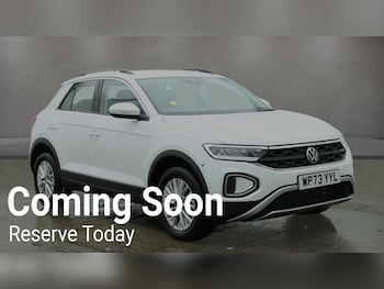 Used Volkswagen T-Roc 2023 for sale - 77415203: Photo