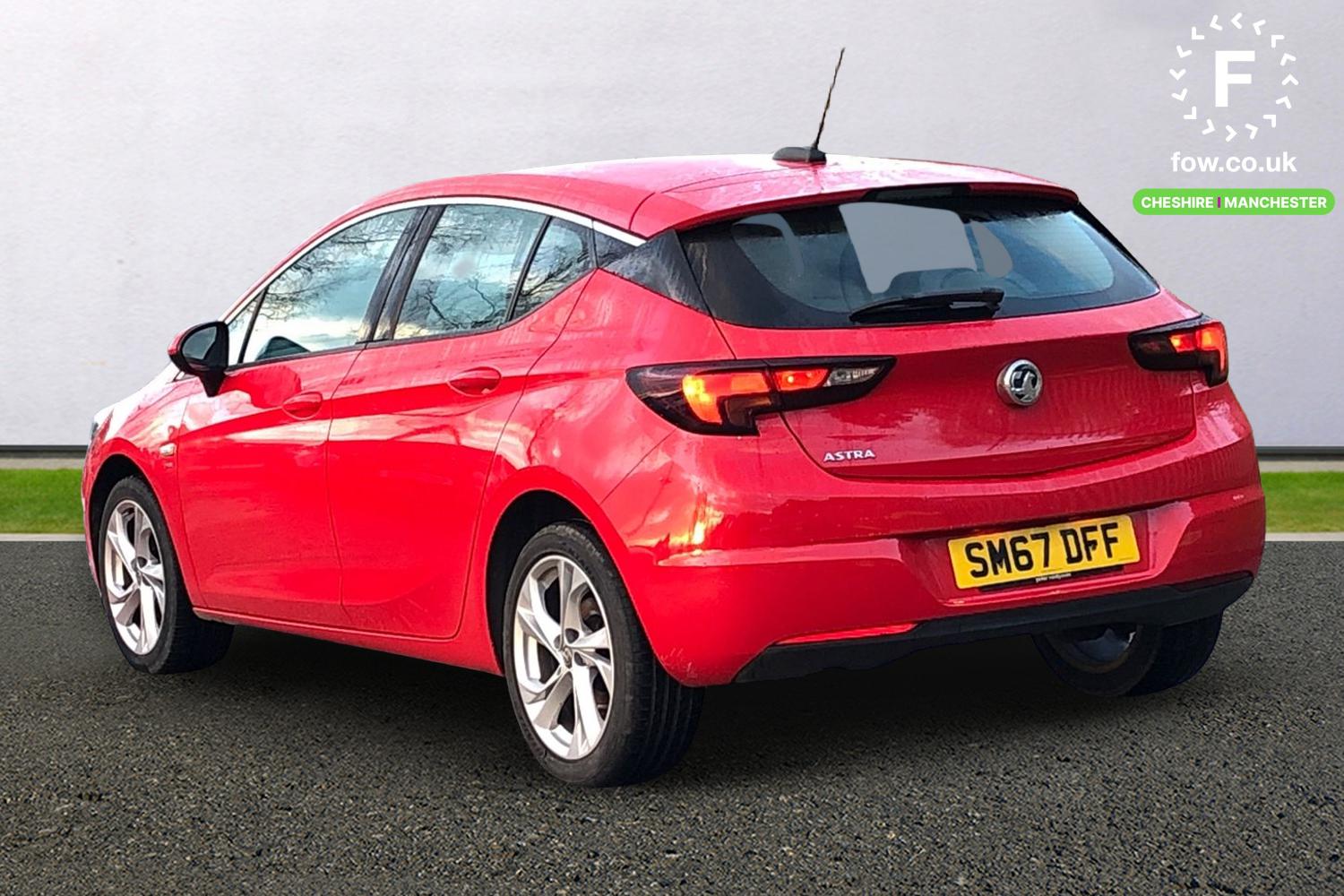 Used Vauxhall Astra 2017 for sale - 77076856: Photo 2
