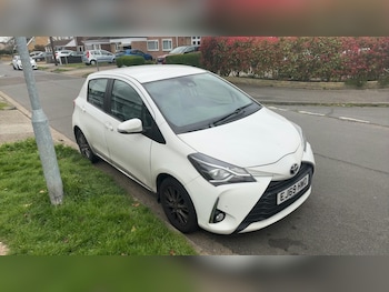 Used Toyota Yaris 2020 for sale - 78154987: Photo