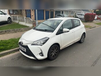 Used Toyota Yaris 2020 for sale - 78154987: Photo
