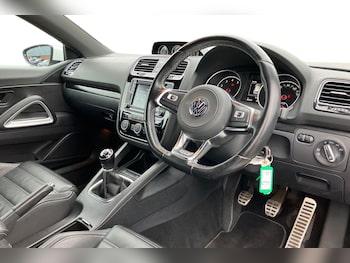 Used Volkswagen Scirocco 2017 for sale - 77515194: Photo