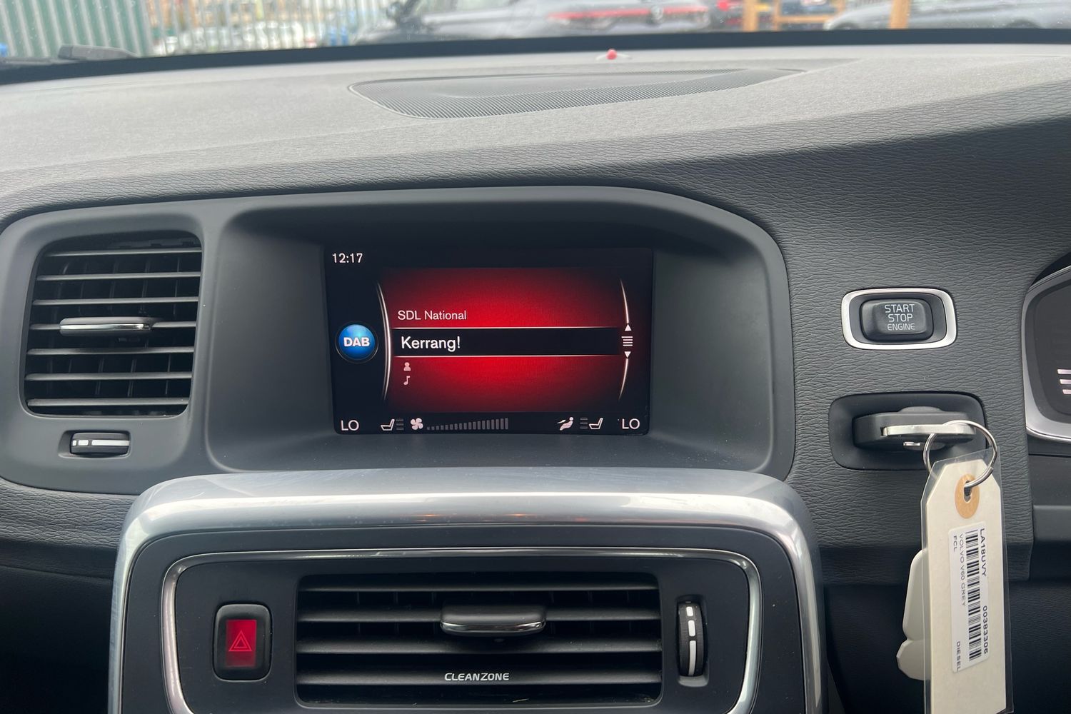 Used Volvo V60 2018 for sale - 77515083: Photo 6