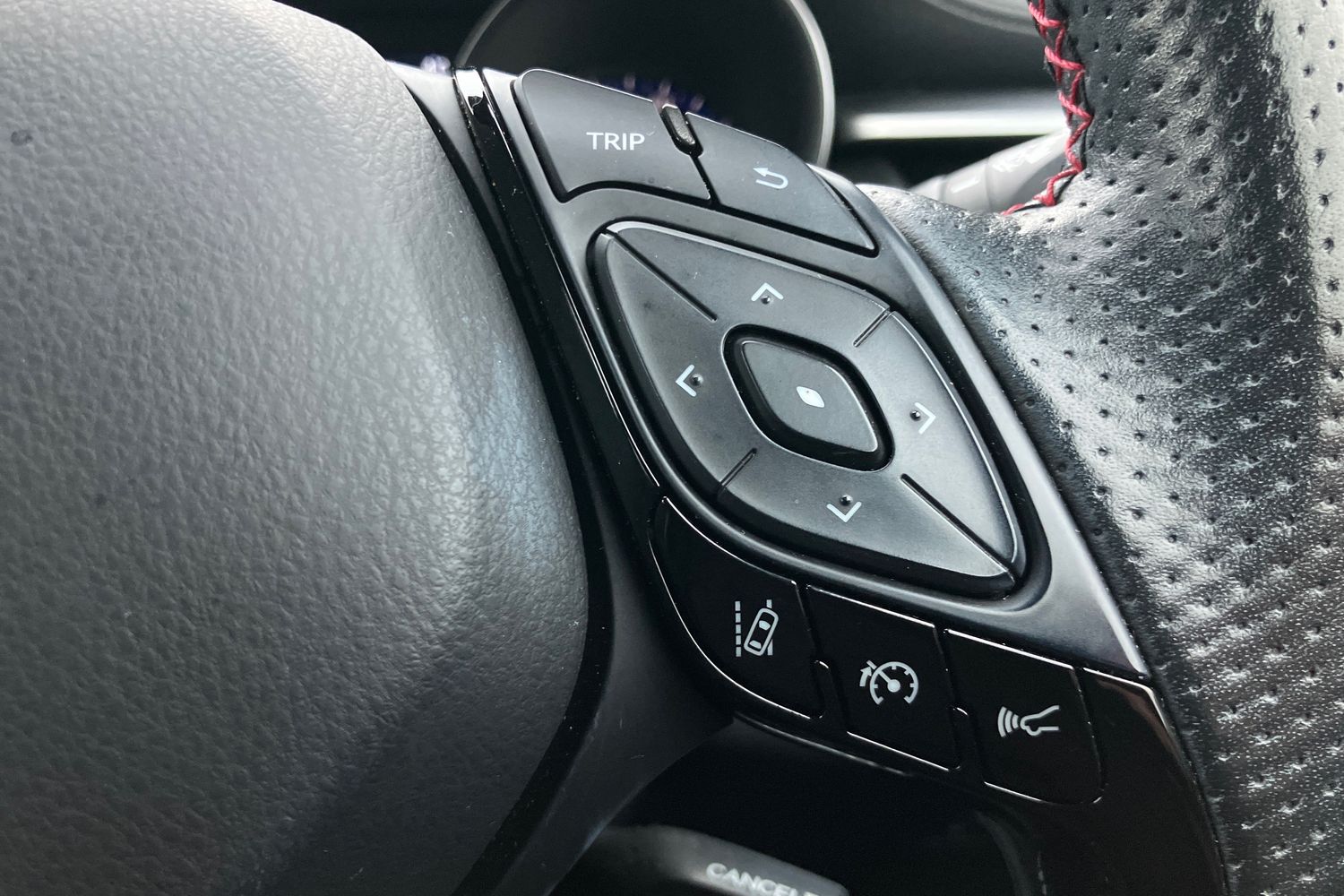 Used Toyota C-HR 2021 for sale - 76274798: Photo 16