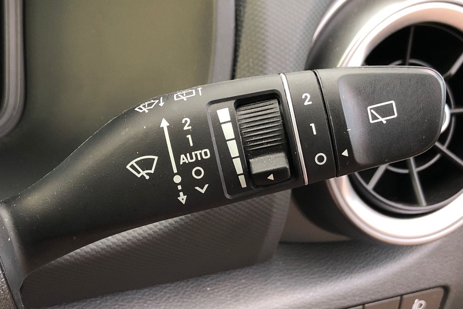 Used Hyundai KONA 2021 for sale - 76346422: Photo 8