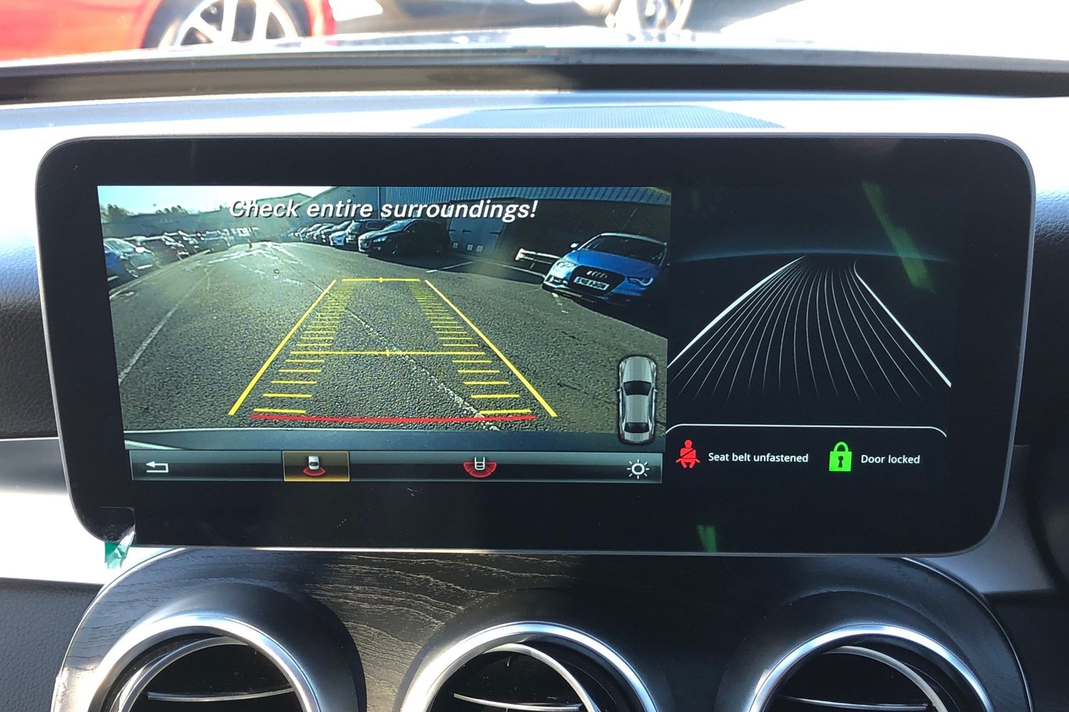 Used Mercedes-Benz C Class 2017 for sale - 75863085: Photo 16