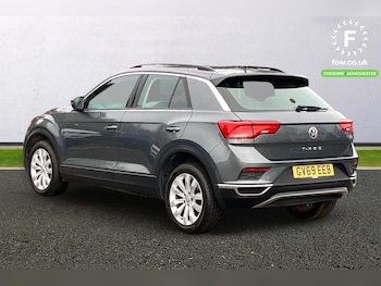 Used Volkswagen T-Roc 2019 for sale - 78502226: Photo
