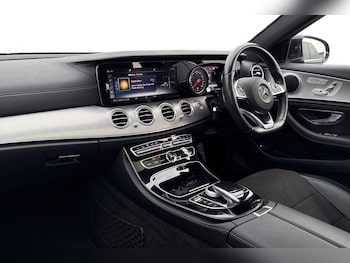 Used Mercedes-Benz E Class 2018 for sale - 77451286: Photo