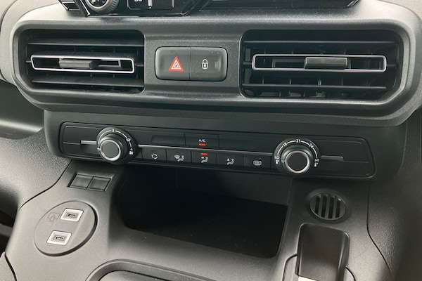 Used Peugeot Rifter 2025 for sale - 76036831: Photo 9