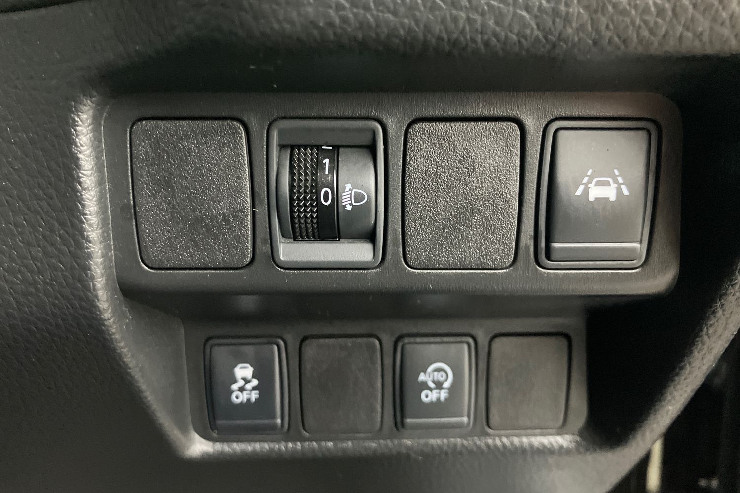 Used Nissan Qashqai 2017 for sale - 77303077: Photo 20