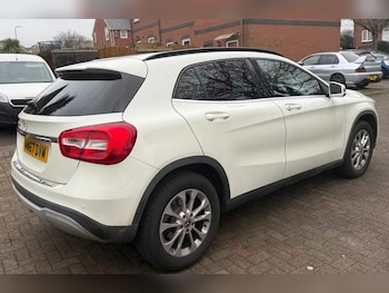 Used Mercedes-Benz GLA 2017 for sale - 77368716: Photo