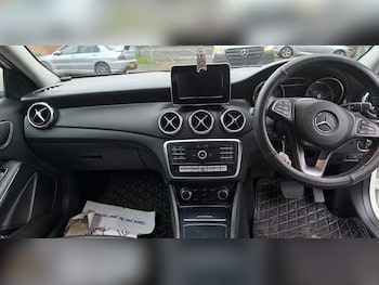 Used Mercedes-Benz GLA 2017 for sale - 77368716: Photo