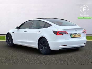 Used Tesla Model 3 2021 for sale - 75999774: Photo
