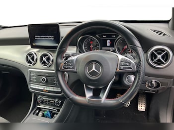 Used Mercedes-Benz GLA 2018 for sale - 76133665: Photo