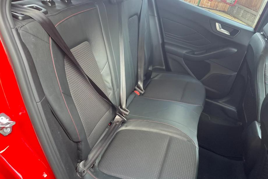 Used Ford Focus 2019 for sale - 76649330: Photo 5