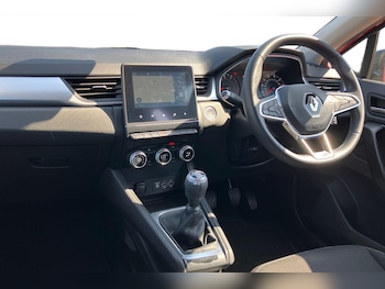 Used Renault Captur 2020 for sale - 79167796: Photo