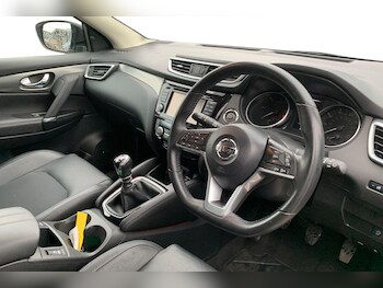 Used Nissan Qashqai 2018 for sale - 78402410: Photo