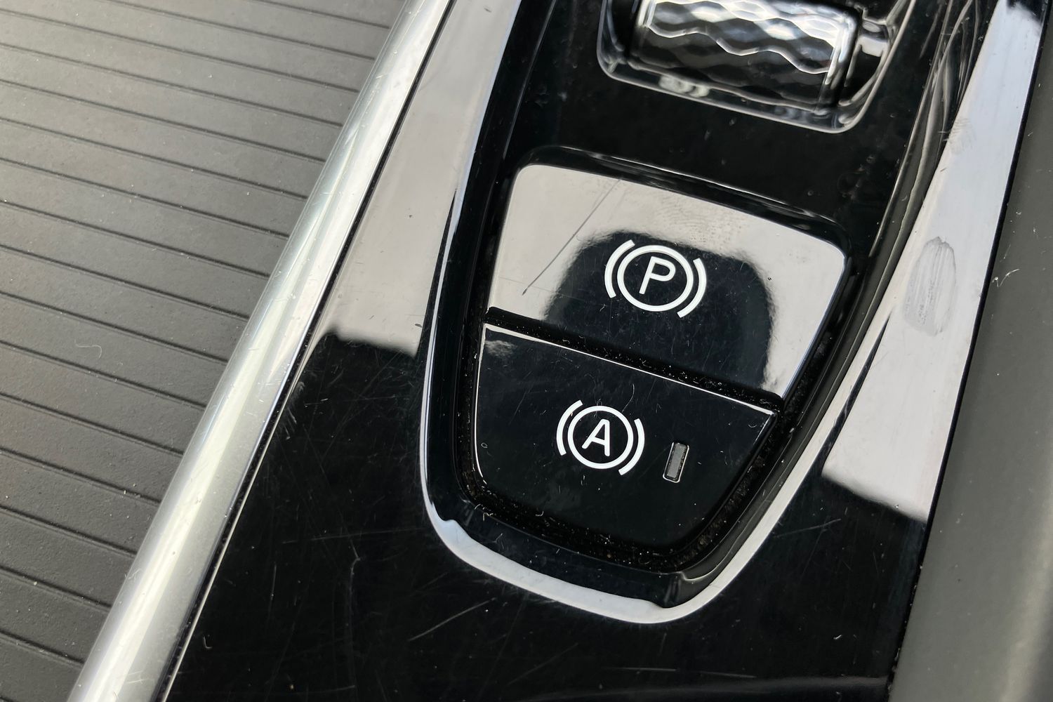 Used Volvo V60 2019 for sale - 77527768: Photo 15